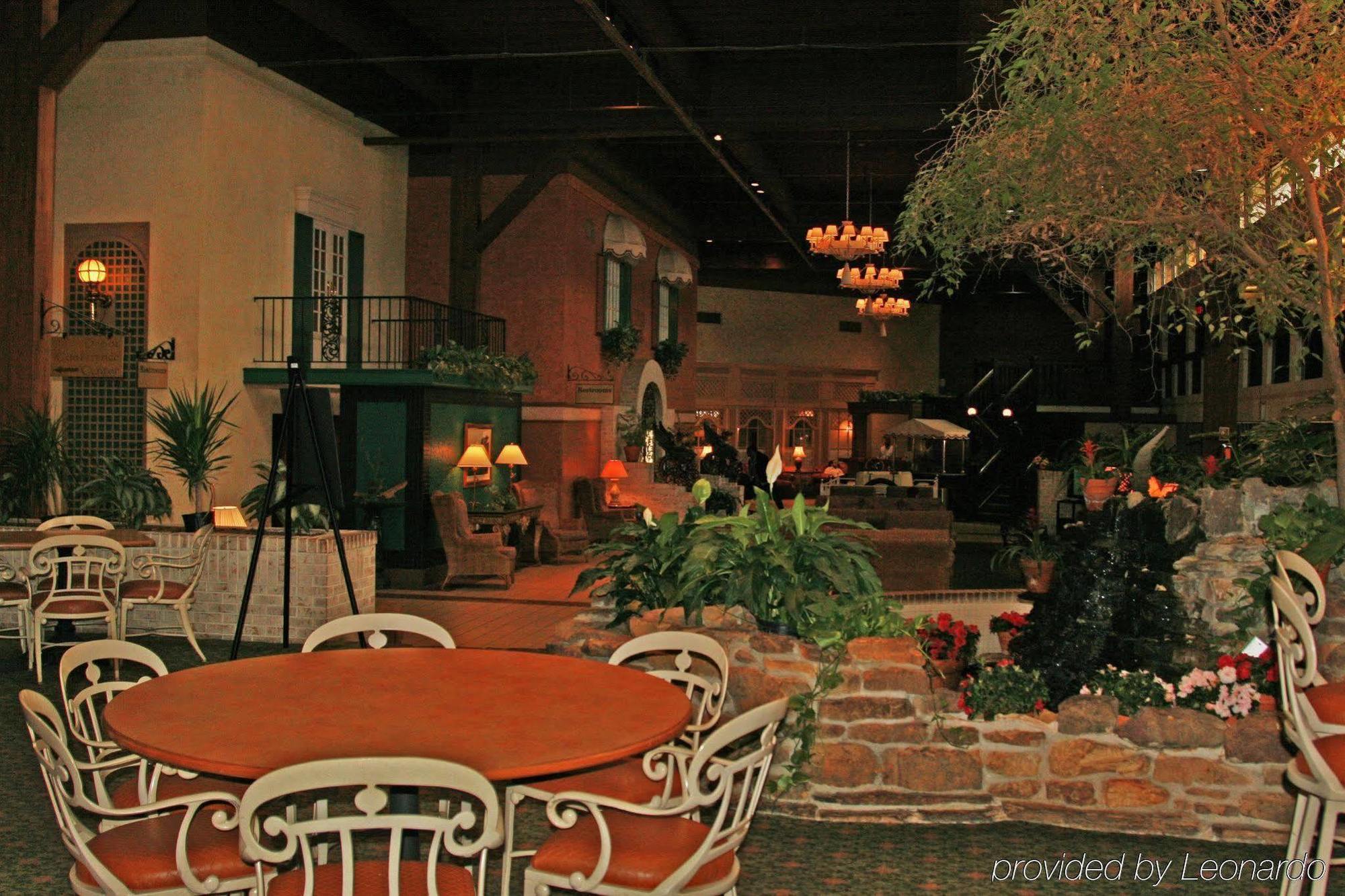 Holiday Inn Perrysburg French Quarter Wnętrze zdjęcie